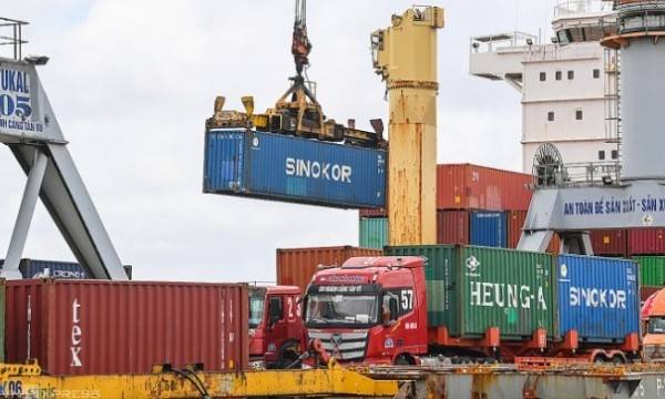 10 tháng năm 2025: Xuất nhập khẩu vượt mốc 762 tỷ USD, FDI cao nhất 5 năm qua