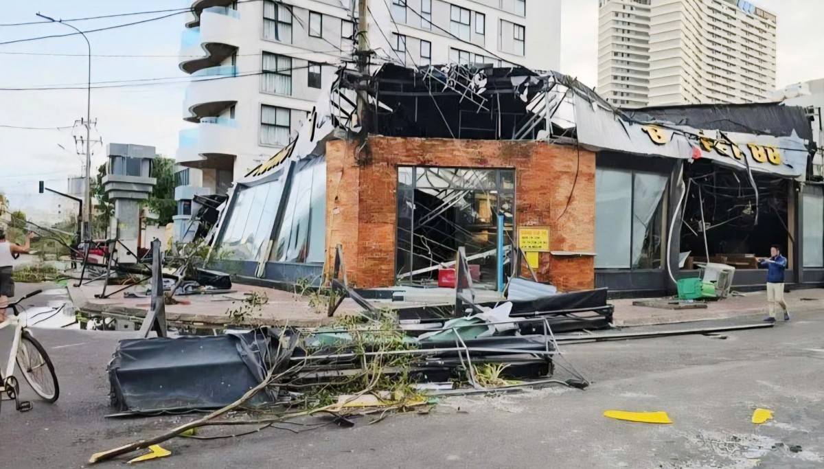 Nhiều cơ sở hạ tầng và nhà dân tại tỉnh Gia Lai bị hư hỏng nặng.