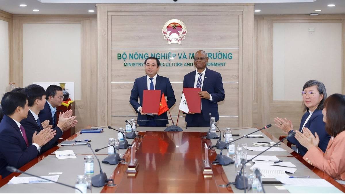 Bộ Nông nghiệp và Môi trường ký Biên bản ghi nhớ hợp tác với  WWF : Cho mục tiêu Net-Zero 2050