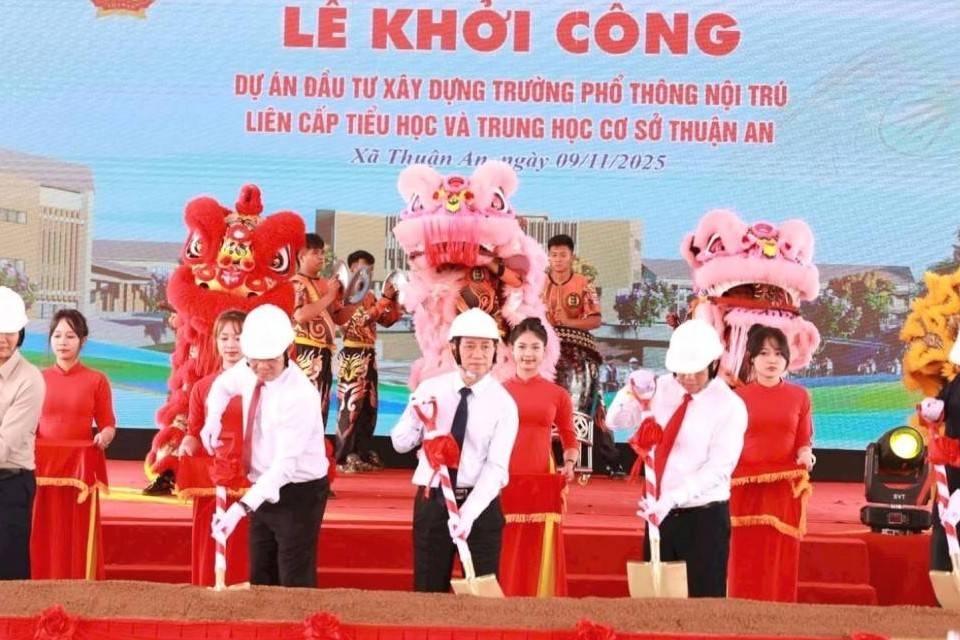 Phó Thủ tướng Hồ Đức Phớc dự Lễ khởi công trường học tại xã biên giới Thuận An, Lâm Đồng