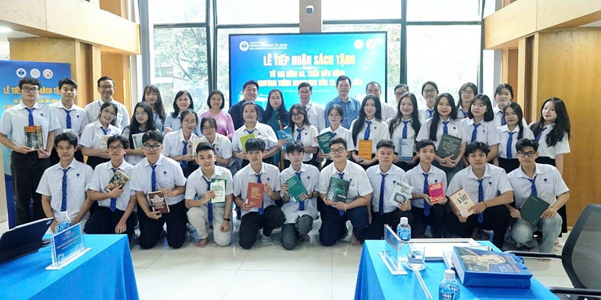 là tâm huyết của hai trí thức Việt kiều dành cho quê hương