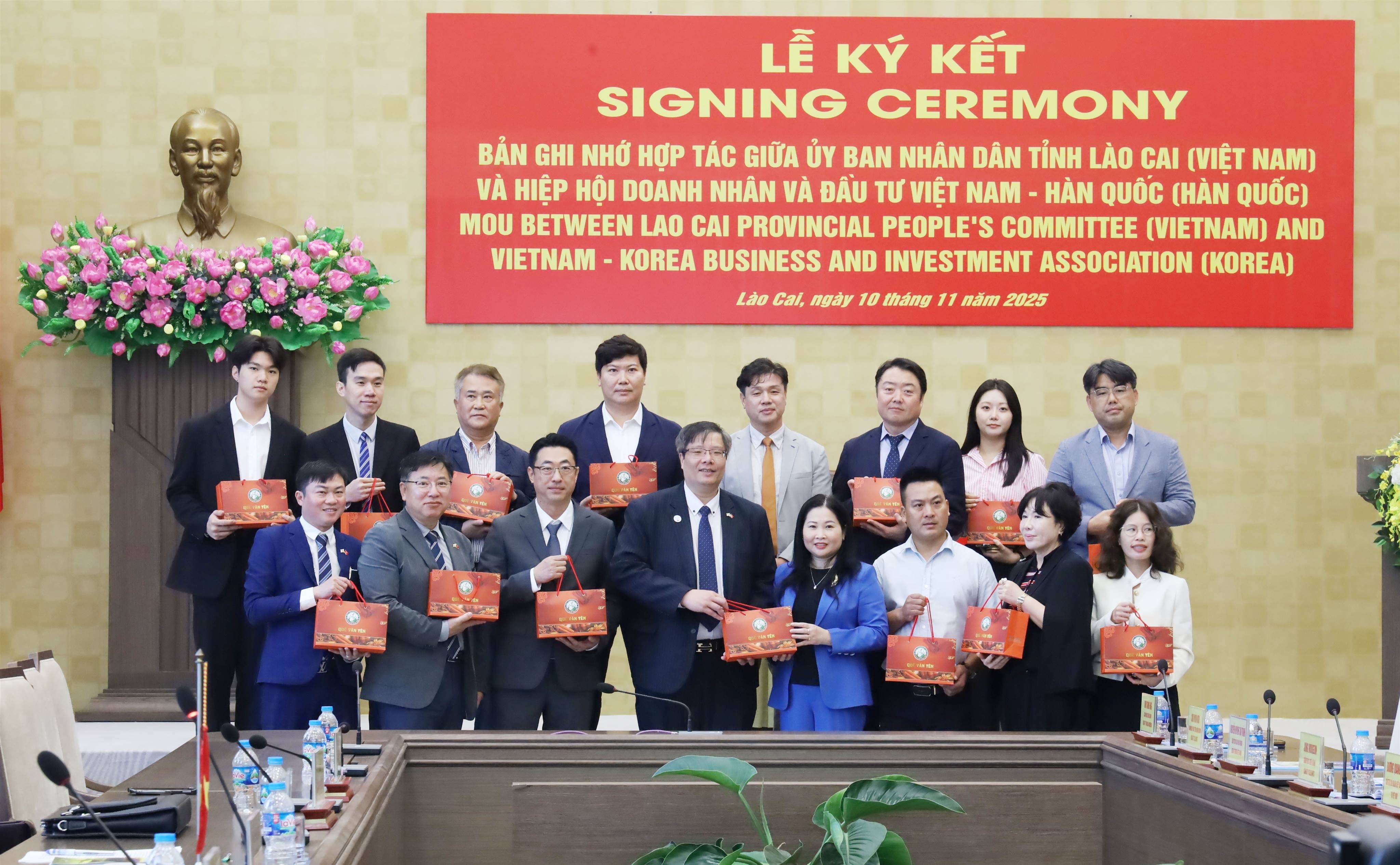 Hợp tác Lào Cai - VKBIA: Cơ hội mới cho đầu tư, thương mại và du lịch bền vững