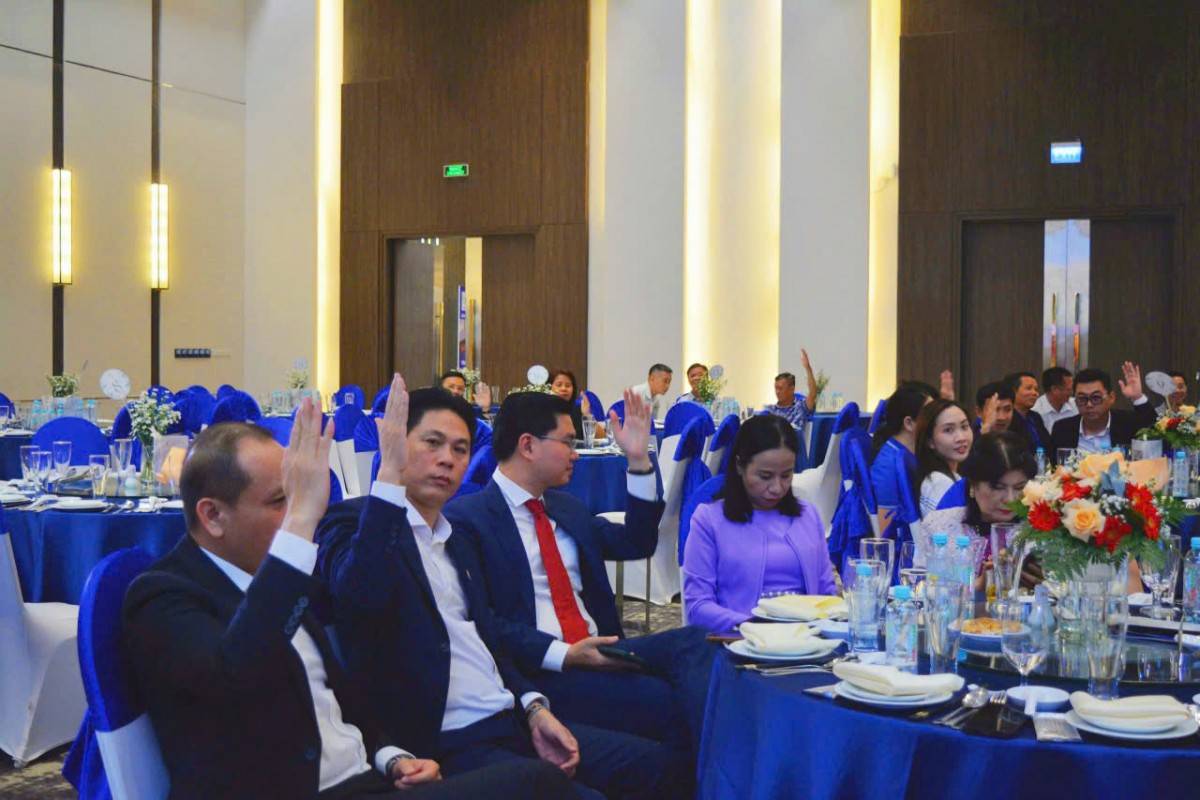 100% đại biểu thống nhất với văn kiện , nghị quyết của nhiệm kỳ 2025- 2030