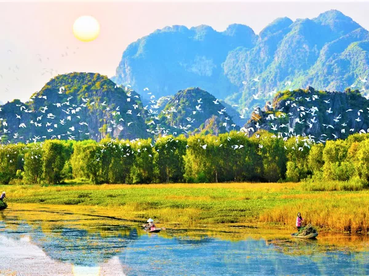 nơi thiên nhiên và con người cùng tạo nên bản hòa ca của tĩnh lặng và thi vị