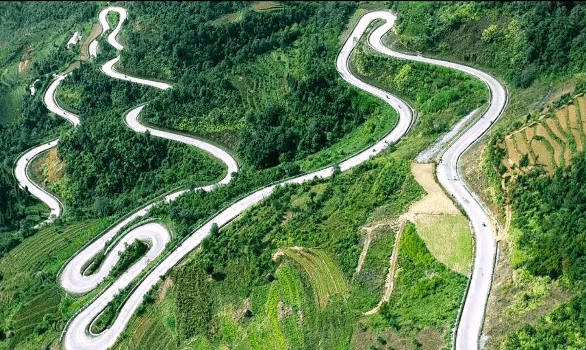 Chinh phục đèo Mã Pí Lèng - tứ đại đỉnh đèo của vùng núi phía Bắc