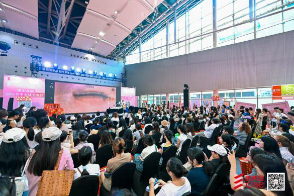 Triển lãm Quốc tế Làm đẹp và Triển lãm Quốc tế Ngành công nghiệp Sức khỏe Việt Nam 2025