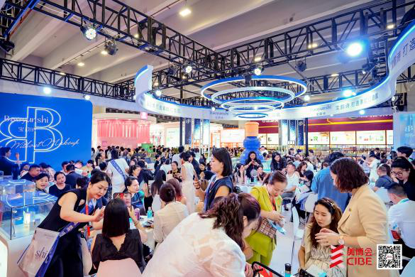 Triển lãm Quốc tế Làm đẹp và Triển lãm Quốc tế Ngành công nghiệp Sức khỏe Việt Nam 2025