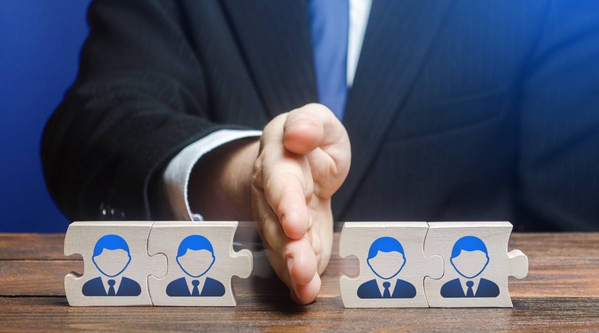 Tiếp tục rà soát để cắt giảm tối đa giấy phép kinh doanh