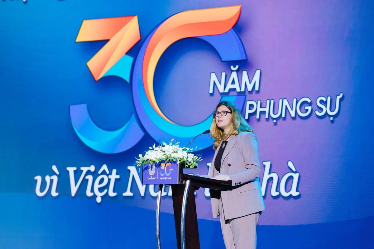 Bà Silvia Danailov – Trưởng Đại diện UNICEF tại Việt Nam