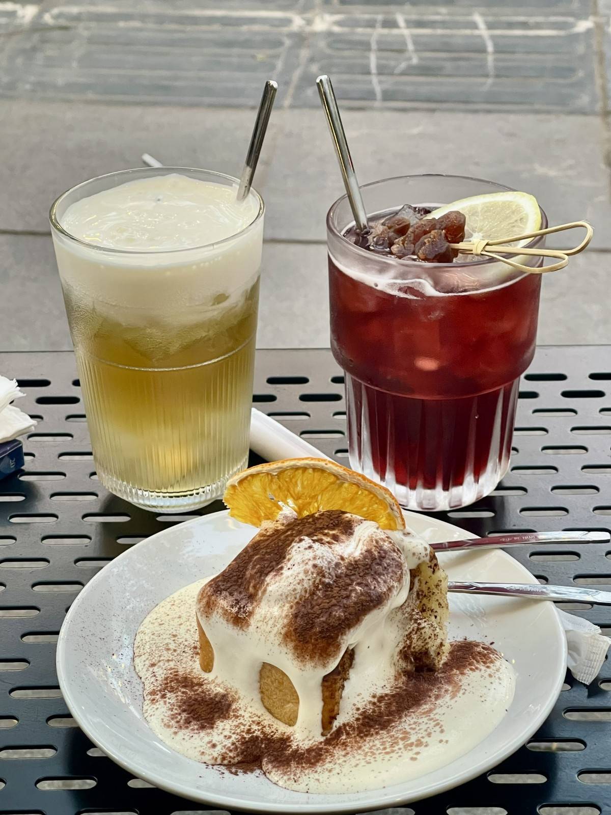 Hành trình khám phá ẩm thực Hà Nội giữa phố cổ