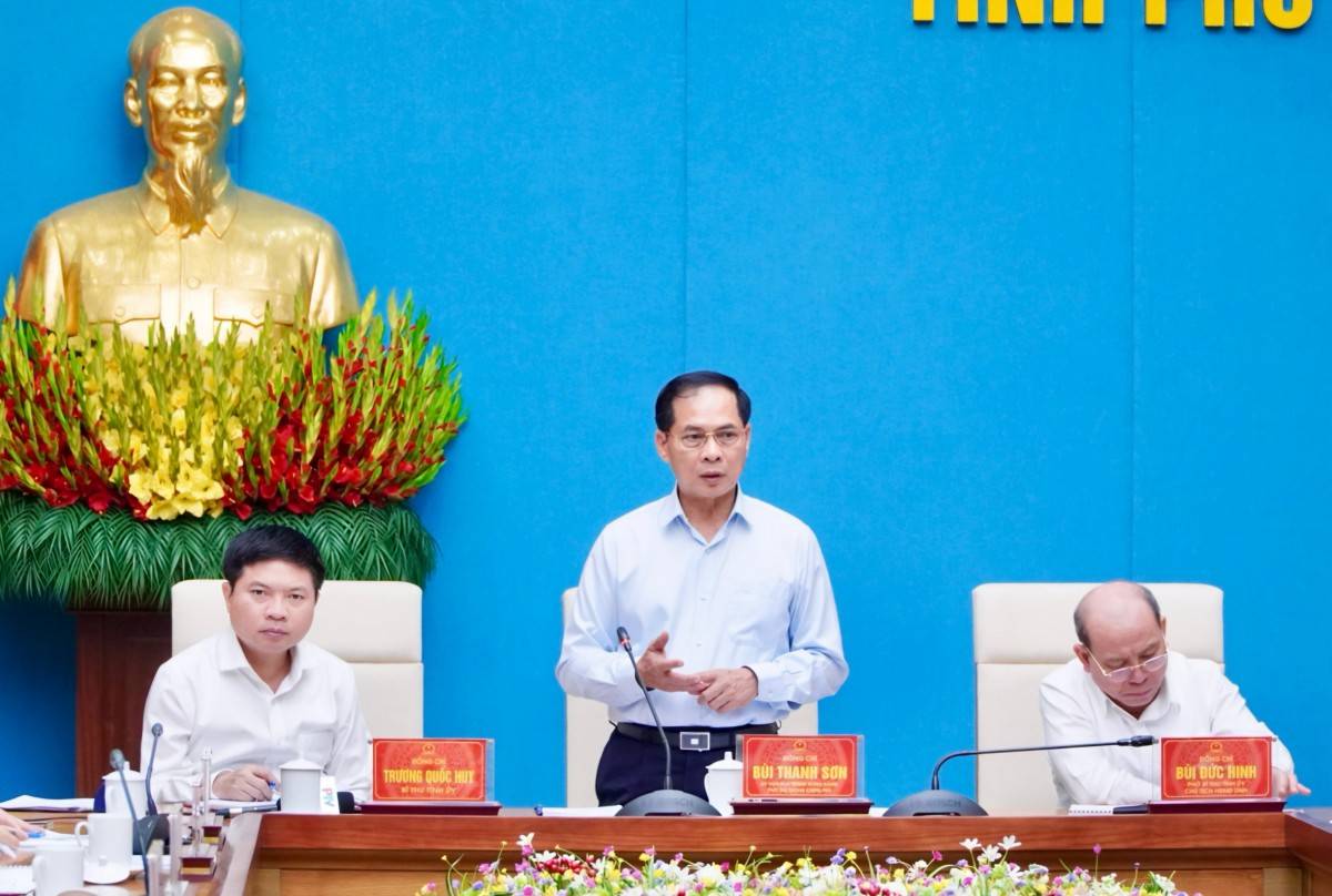 Phó Thủ tướng yêu cầu Phú Thọ đẩy mạnh đầu tư công, kích hoạt động lực tăng trưởng mới