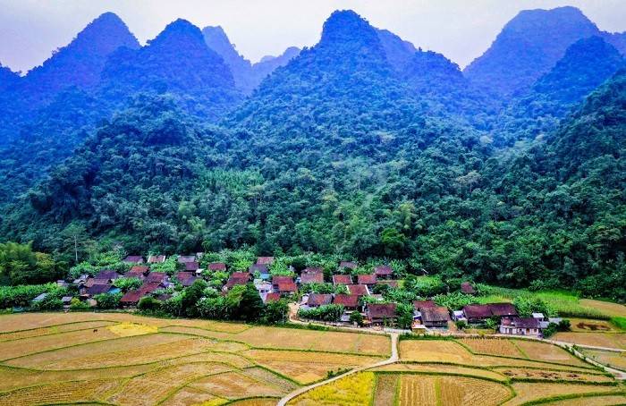 Cao Bằng miền biên viễn “đốn tim” giới trẻ bằng vẻ đẹp hoang sơ và hùng vĩ