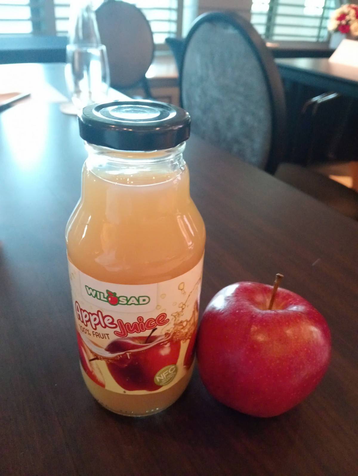 Táo Ba Lan được phép nhập khẩu từ 10/10/2015 và trở nên phổ biến mạnh mẽ từ năm 2017.