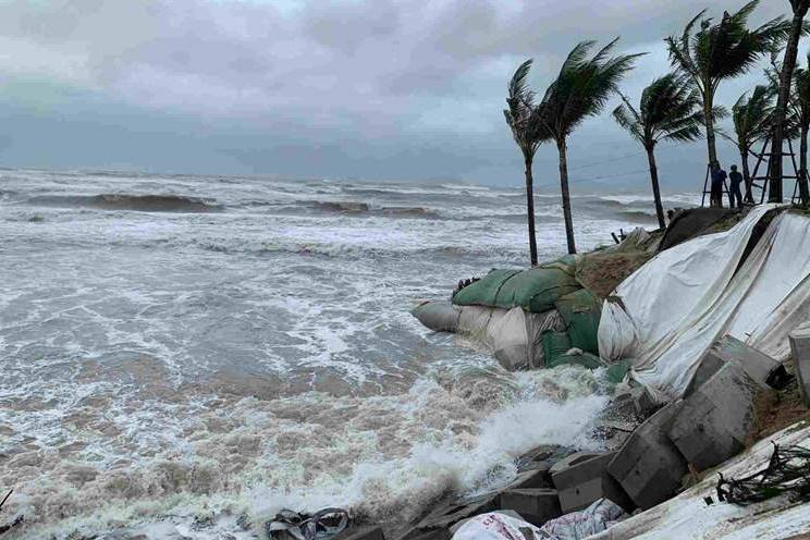 Cảnh báo gió giật cấp 10 trên vùng biển Đà Nẵng và và đặc khu Hoàng Sa