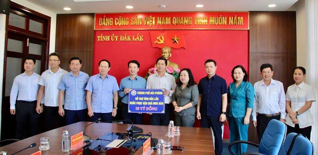 TP Hải Phòng hỗ trợ tỉnh Đắk Lắk 10 tỷ đồng để góp phần khắc phục những hậu quả do bão số 13 gây ra. Ảnh daklakgov