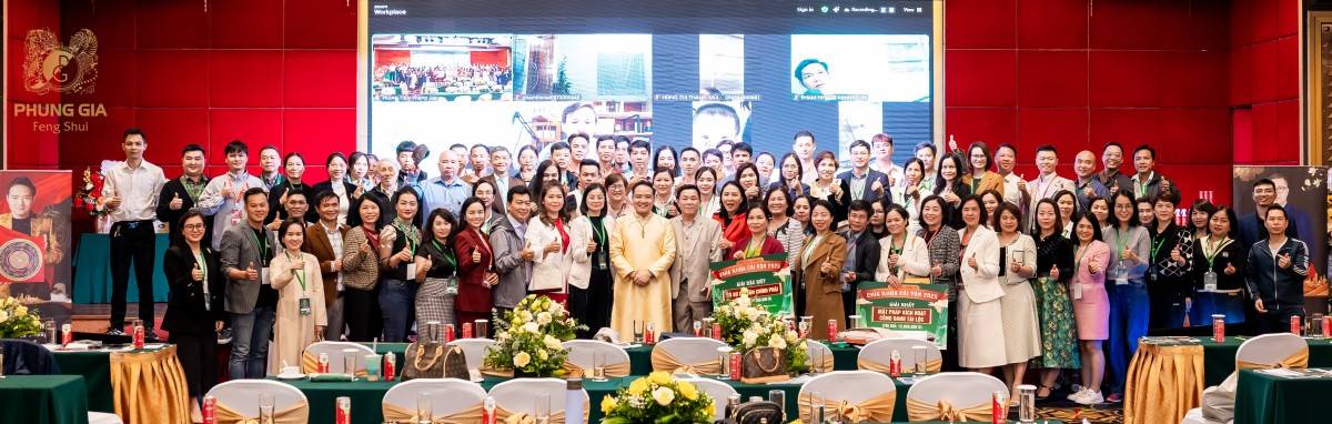 Master Phùng Phương cùng đội ngũ chuyên gia của Phong Thủy Phùng Gia tổ chức Chìa Khóa Cải Vận thường niên chia sẻ giải pháp cải vận cho doanh nghiệp