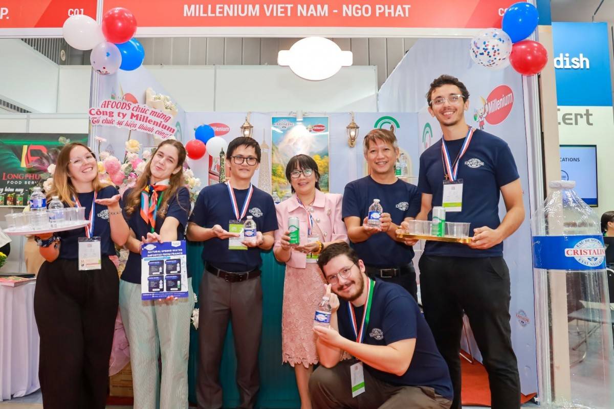 Cristaline – Nước Suối thiên nhiên từ Pháp chính thức ra mắt người tiêu dùng Việt Nam