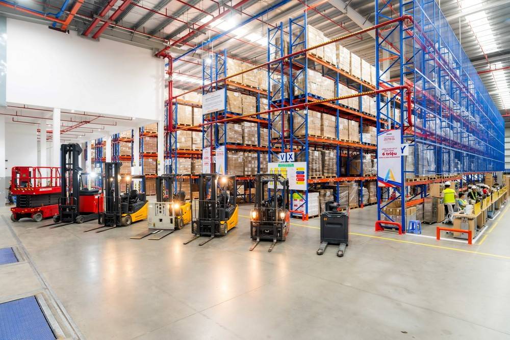 Amway Việt Nam, Kho Trung tâm, thương hiệu hàng đầu sản phẩm chăm sóc sức khỏe, logistics 1