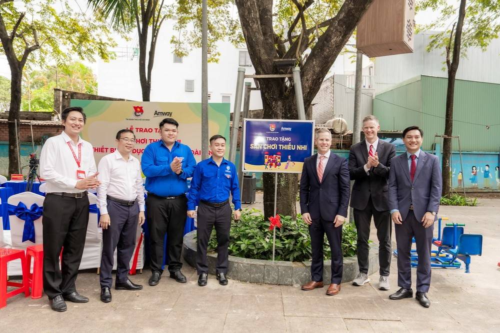 Amway Việt Nam, Kho Trung tâm, thương hiệu hàng đầu sản phẩm chăm sóc sức khỏe, logistics