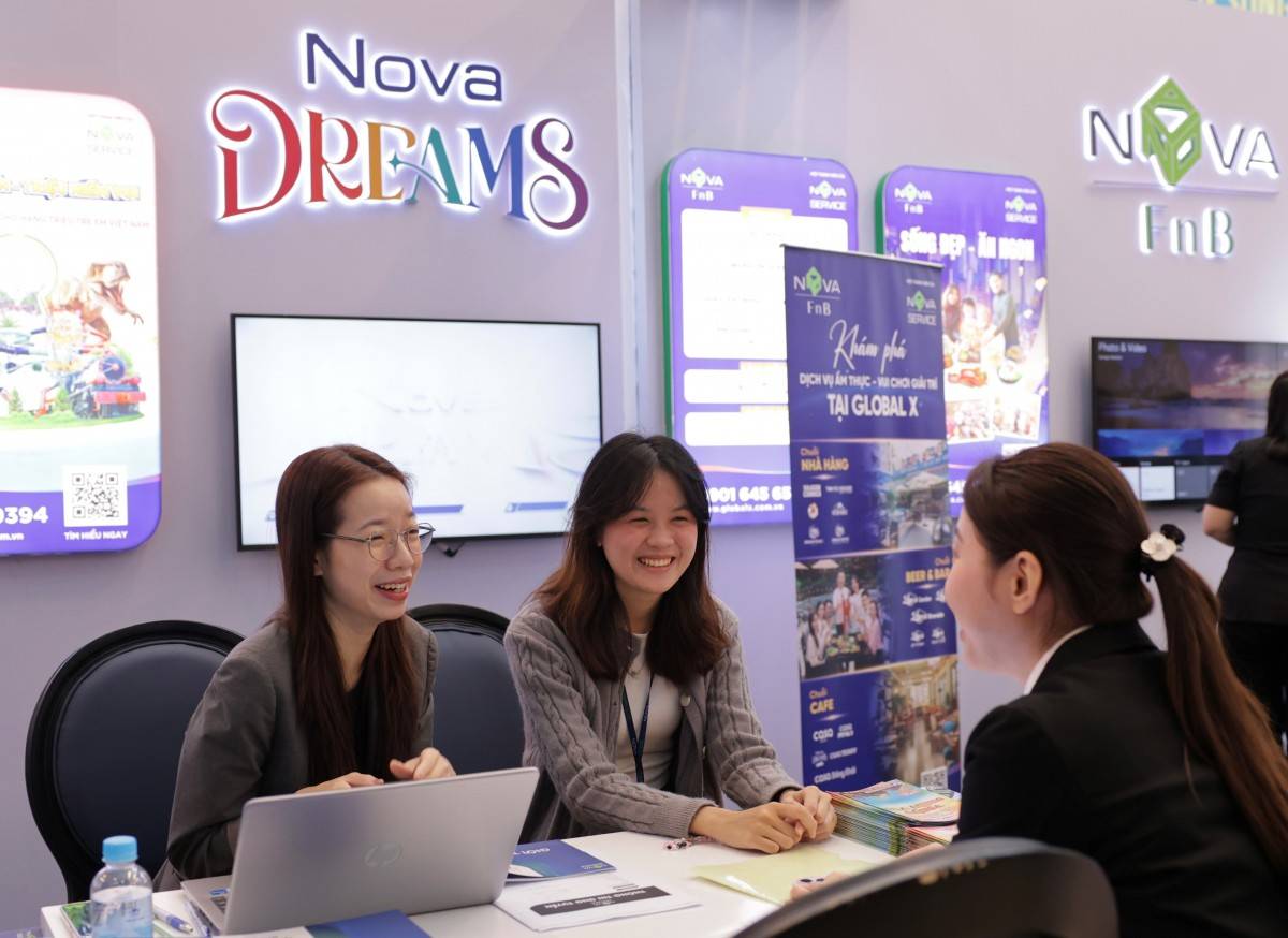 NOVAGROUP thu hút gần 1000 ứng viên tại hội thảo nhân tài