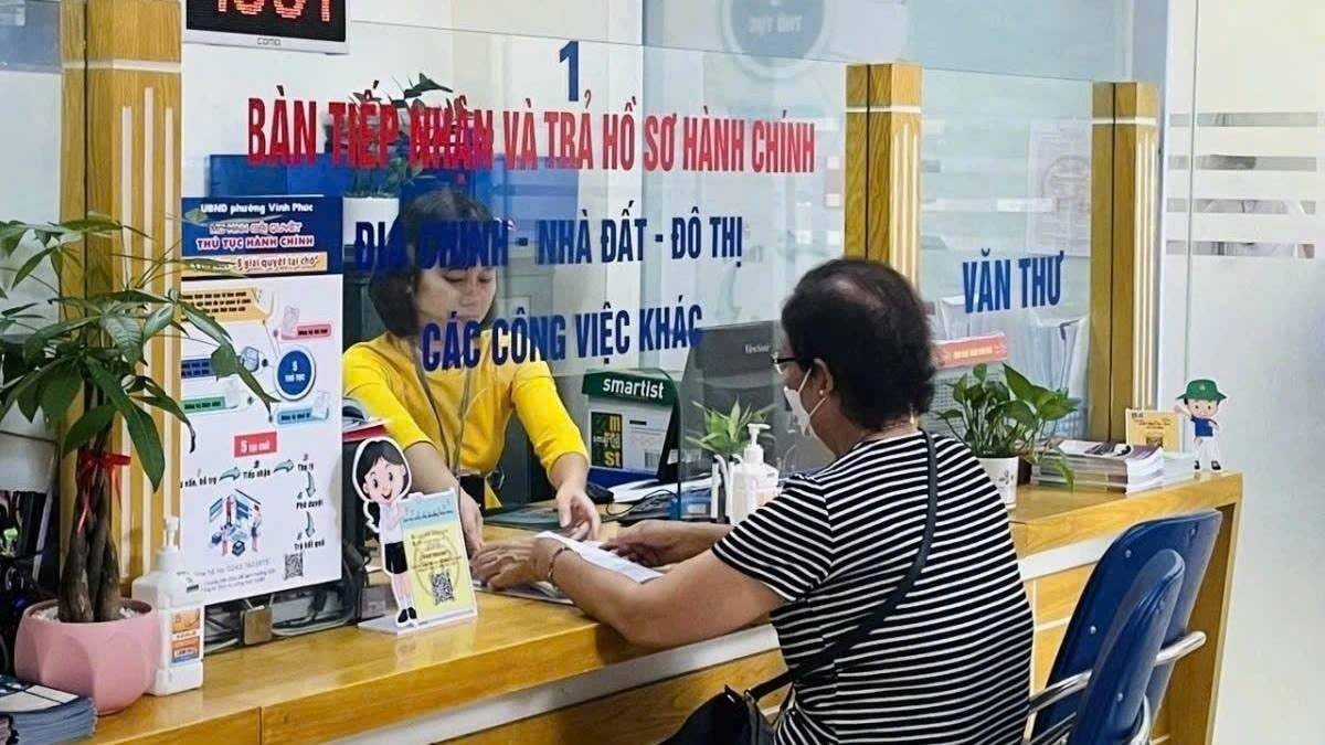 Ban hành Nghị quyết cắt giảm, đơn giản hóa gần 800 thủ tục hành chính dựa trên dữ liệu