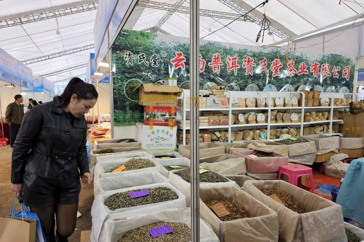 Khai mạc Hội chợ Thương mại Quốc tế Việt – Trung 2025 tại Lào Cai: Kết nối, mở rộng cơ hội giao thương