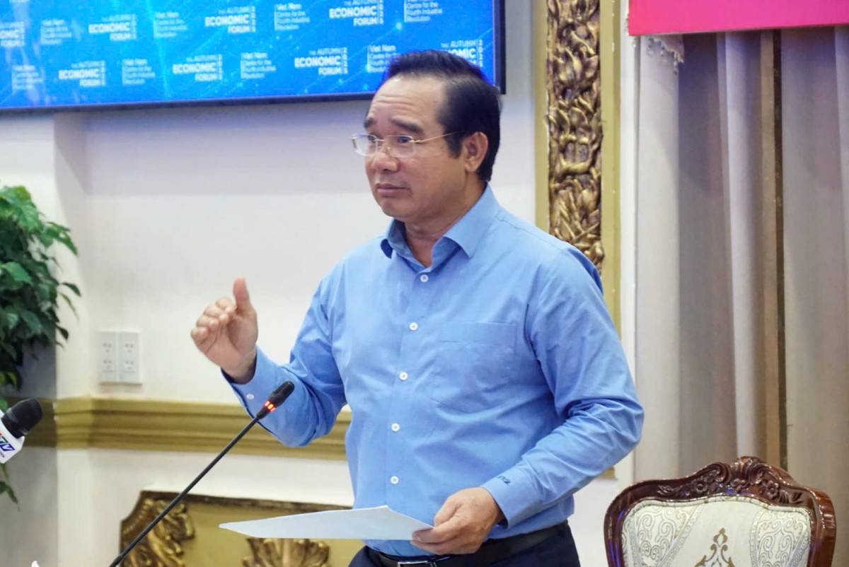 Chủ tịch UBND TP. Hồ Chí Minh Nguyễn Văn Được tại cuộc họp báo cáo tiến độ công tác tổ chức Diễn đàn Kinh tế mùa thu năm 2025.