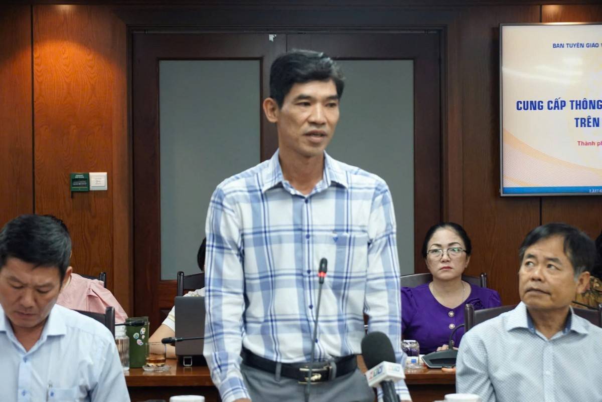 ông Ngô Hồng Y – Phó Trưởng phòng Quản lý Thương mại, Sở Công Thương TP. Hồ Chí Minh chia sẻ tại buổi họp báo 