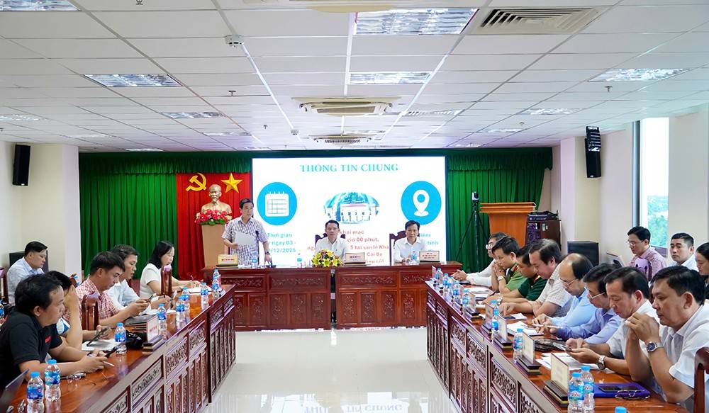 Ông Nguyễn Bình Minh - Phó Giám đốc Sở Văn hóa, Thể thao và Du lịch thông tin về Lễ hội Văn hóa – Du lịch Làng cổ Đông Hòa hiệp lần thứ VI năm 2025