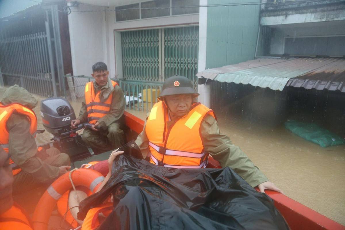 Gia Lai: Hỗ trợ 2.000 tấn gạo, 60 triệu đồng cho nhà dân bị sập hoàn toàn