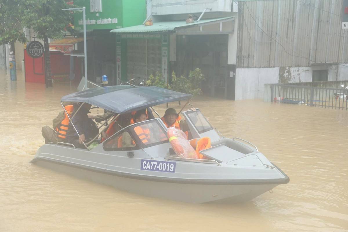 Gia Lai: Hỗ trợ 2.000 tấn gạo, 60 triệu đồng cho nhà dân bị sập hoàn toàn