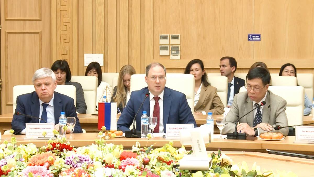 Việt Nam - Nga tăng cường hợp tác công nghiệp, thúc đẩy nghiên cứu và chuyển giao công nghệ