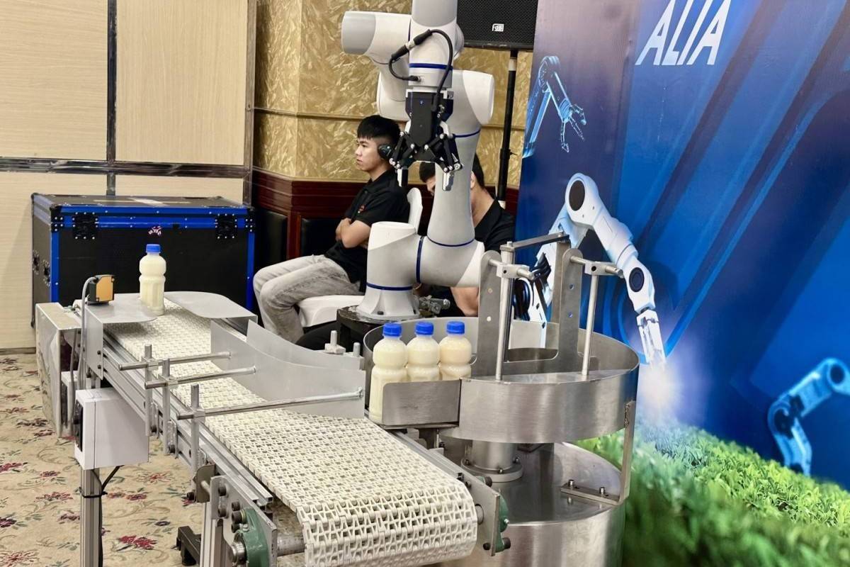 AI mở ra “làn sóng mới” cho chuyển đổi kép của doanh nghiệp nhỏ và vừa