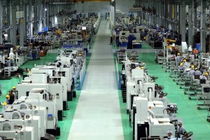 Hoàn thiện luật để chặn công nghệ lạc hậu, thúc đẩy tự chủ công nghệ chiến lược