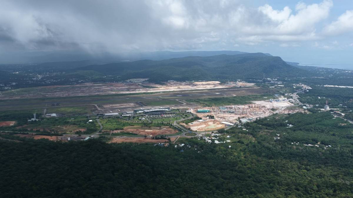 Cảng Hàng không quốc tế Phú Quốc đang được triển khai với tiến độ thần tốc. Ảnh: Sun Group