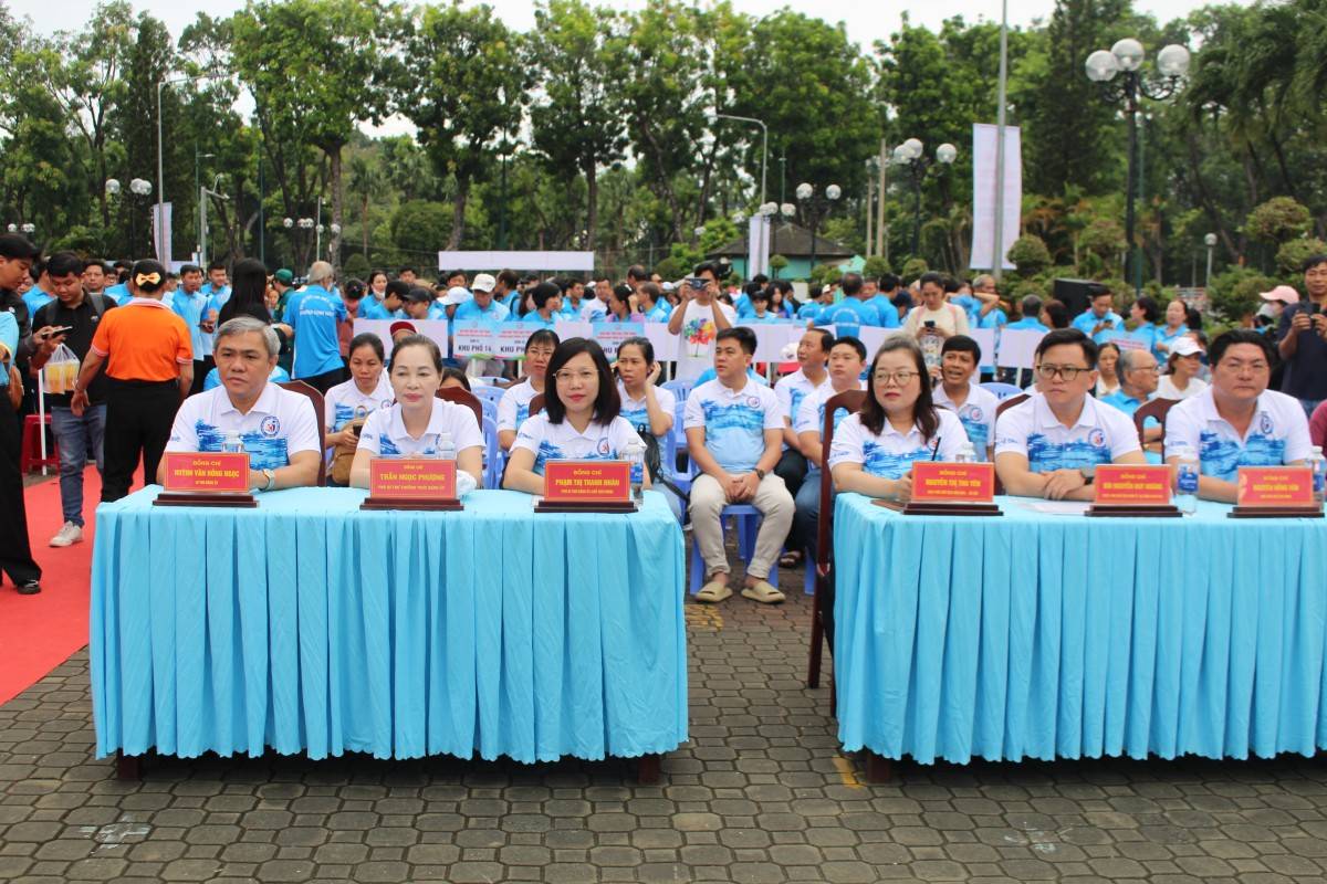 Phường Hạnh Thông: Khai mạc Đại hội thể thao lần thứ I năm 2025 - toàn dân thi đua rèn luyện sức khỏe