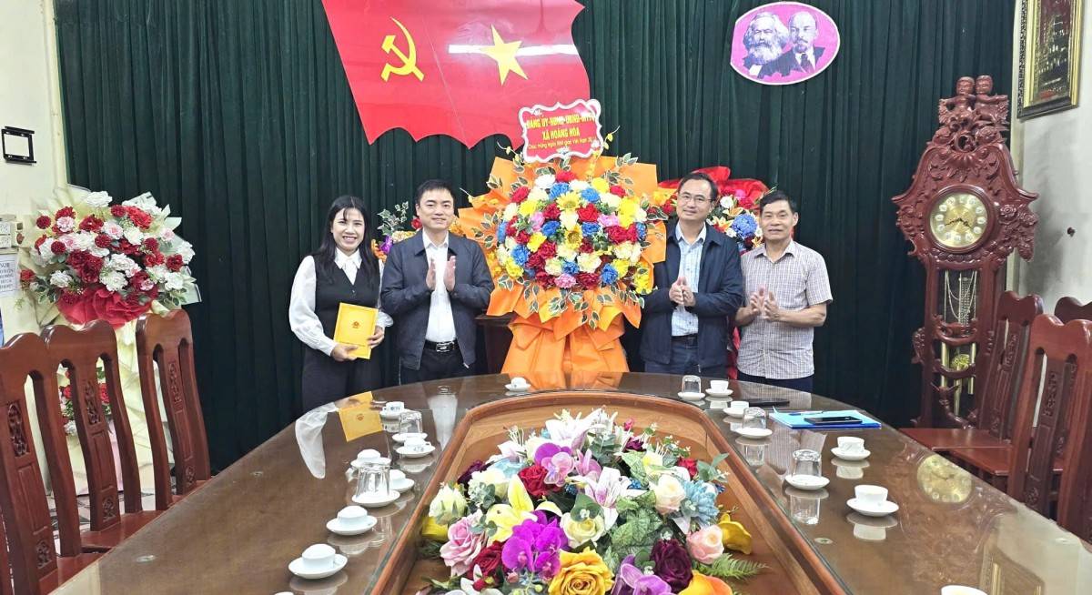 Xã Hoằng Hóa (Thanh Hóa): Tăng cường chuyển đổi số, tập huấn nghiệp vụ kiểm soát thủ tục hành chính và đẩy mạnh giải phóng mặt bằng