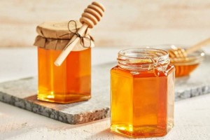 Mỹ giảm sâu thuế chống bán phá giá với mật ong Việt Nam