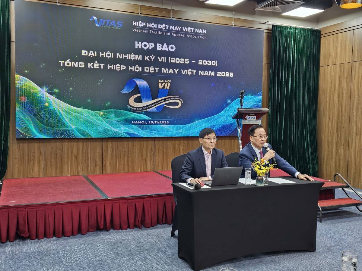 Xuất khẩu dệt may Việt Nam năm 2025 ước đạt 46 tỷ USD