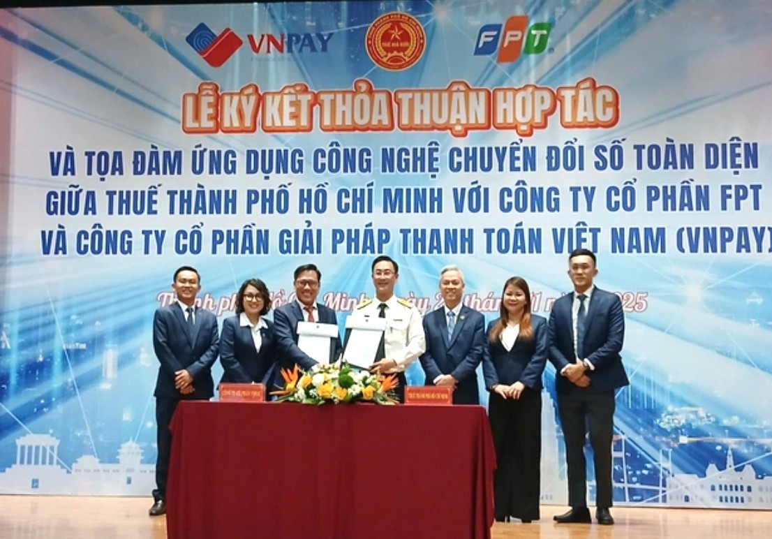 Thuế TP. Hồ Chí Minh ứng dụng AI trong quản lý thuế, giảm tương tác cán bộ thuế và doanh nghiệp