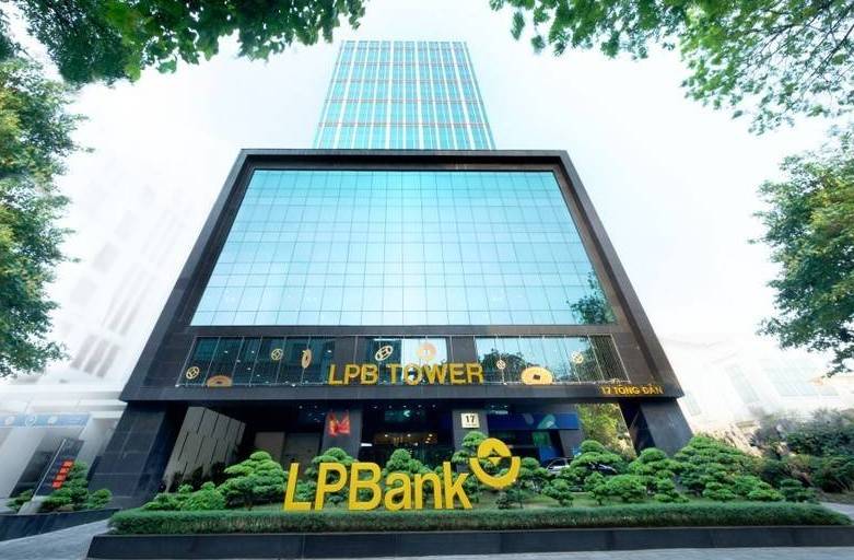 Cổ phiếu LPB: Định giá kém hấp dẫn, triển vọng tăng trưởng thiếu chắc chắn