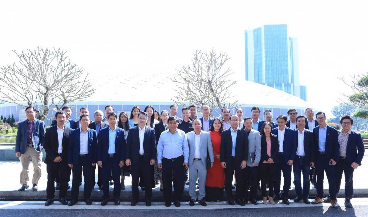 Phó Thủ tướng Nguyễn Chí Dũng: “Những vấn đề lớn của đất nước và tôi luôn trăn trở chúng ta phải cùng giải quyết cho được”