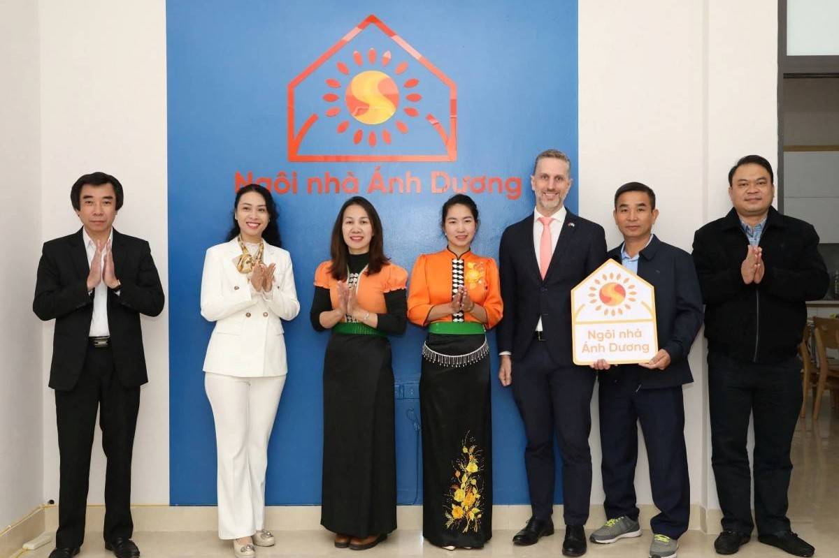 Ngôi nhà Ánh Dương hỗ trợ phụ nữ và trẻ em gái bị bạo lực giới