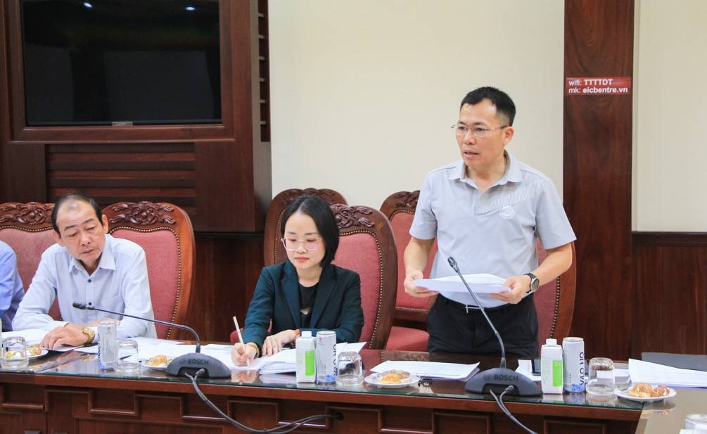 Đại diện Công ty Cổ phần Xuất nhập khẩu Bến Tre trình bày kế hoạch tổ chức Hội thảo Quốc tế ngành Dừa – CocoNext 2026.