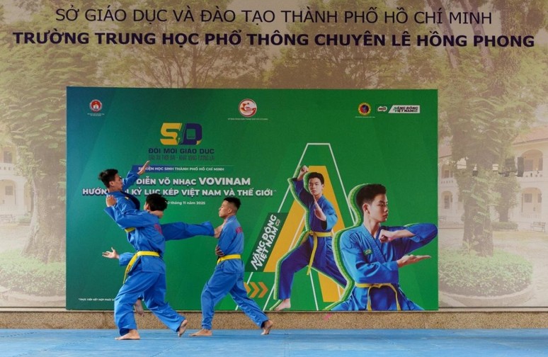 Nestlé MILO và dàn sao Việt tiếp sức học sinh trước kỷ lục đồng diễn Vovinam