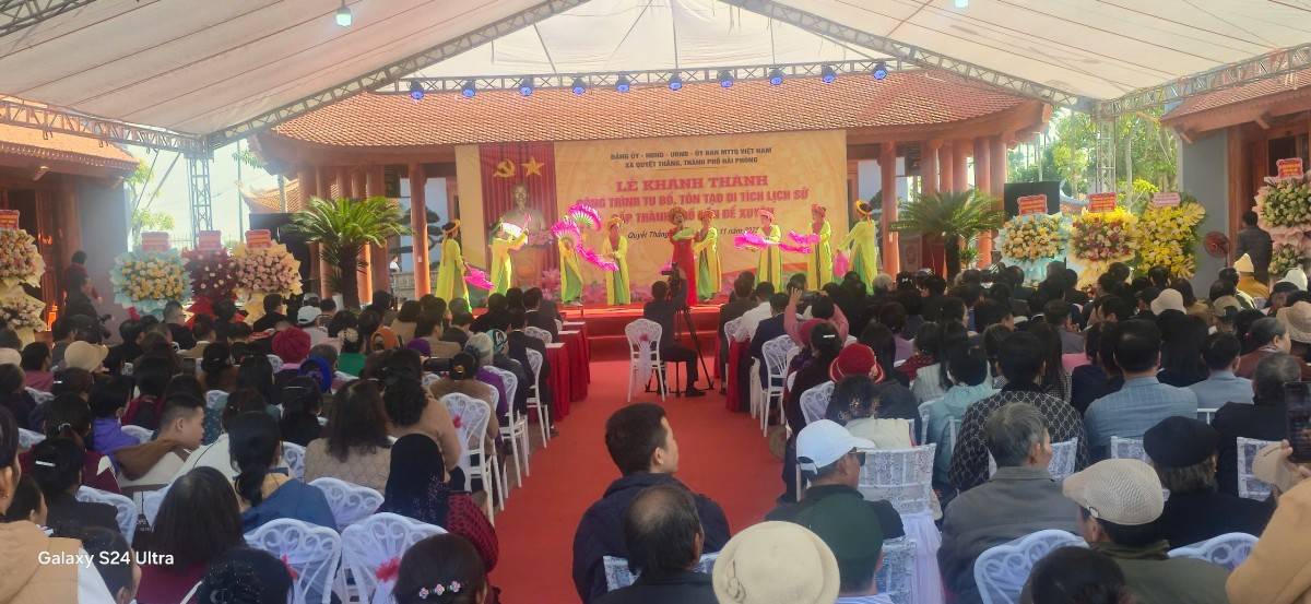 Đền Để Xuyên khoác “áo mới”: Linh thiêng giữa lòng quê hương