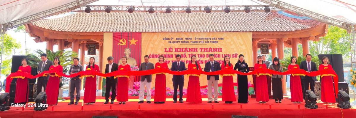 Đền Để Xuyên khoác “áo mới”: Linh thiêng giữa lòng quê hương