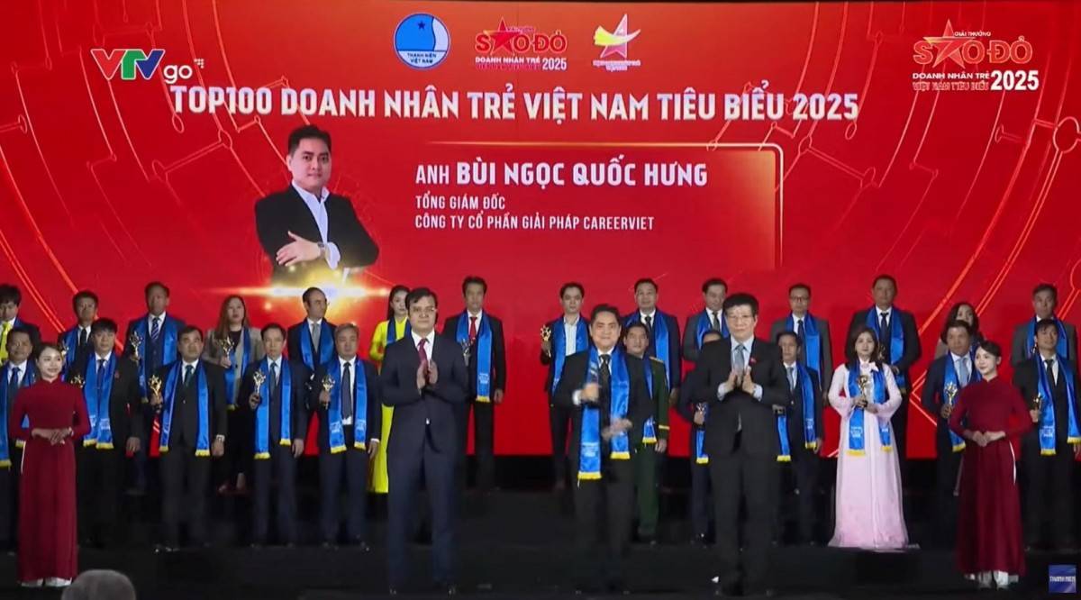 Doanh nhân Bùi Ngọc Quốc Hưng - CEO CareerViet ghi dấu ấn tại giải thưởng Sao Đỏ - Doanh nhân trẻ Việt Nam