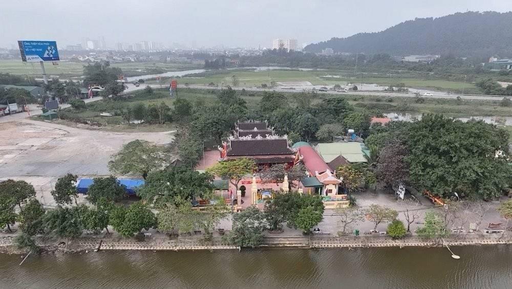 Lễ giỗ Ông Hoàng Mười tháng 10 điểm nhấn tâm linh du lịch đặc sắc của xứ Nghệ