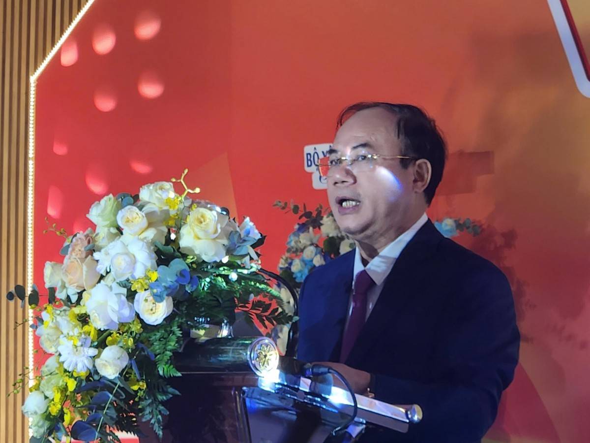 Nhiều mặt hàng nội thất tại Vietbuild Home 2025 giảm giá kích cầu mua sắm cuối năm